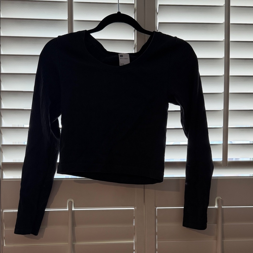 All in Motion Black Long Sleeve Women's Tee